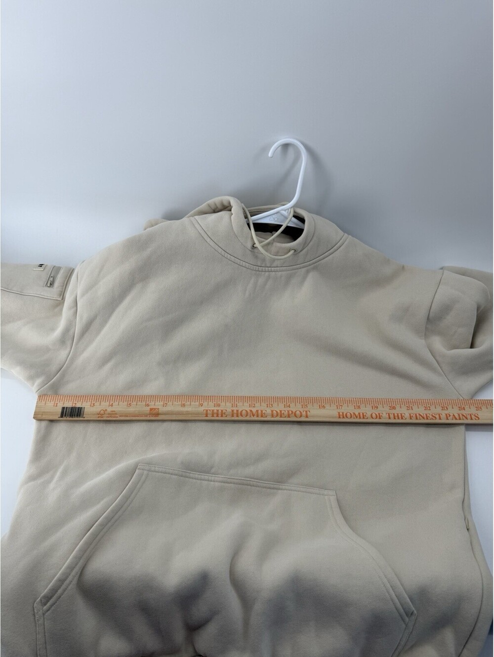 Comfort Travel Essentials Hoodie Unisex Size L Pockets Travel Oversized Stone - Picture 8 of 8